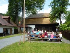 21.5.2024 Včely a&nbsp;práce se&nbsp;dřevem